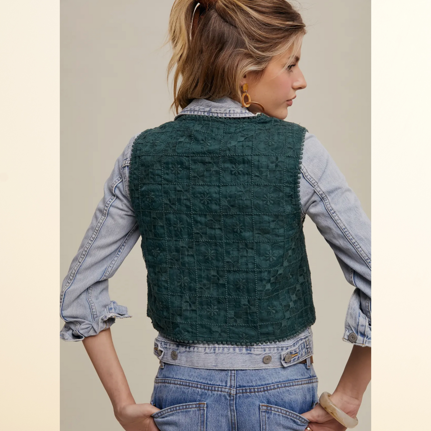 The Emery Lace Vest - Forest Green