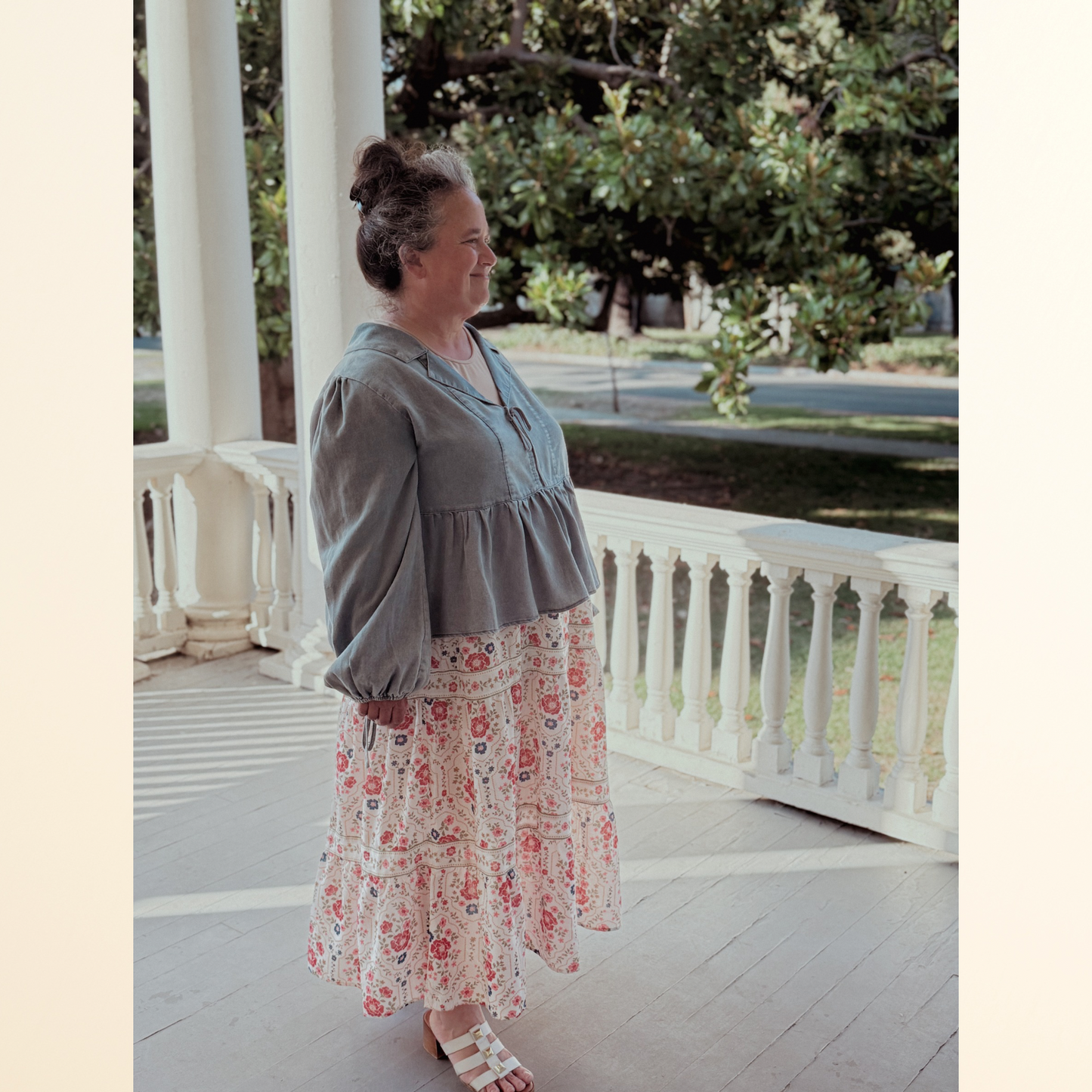 The Delaney Denim Blouse (Plus-Size)