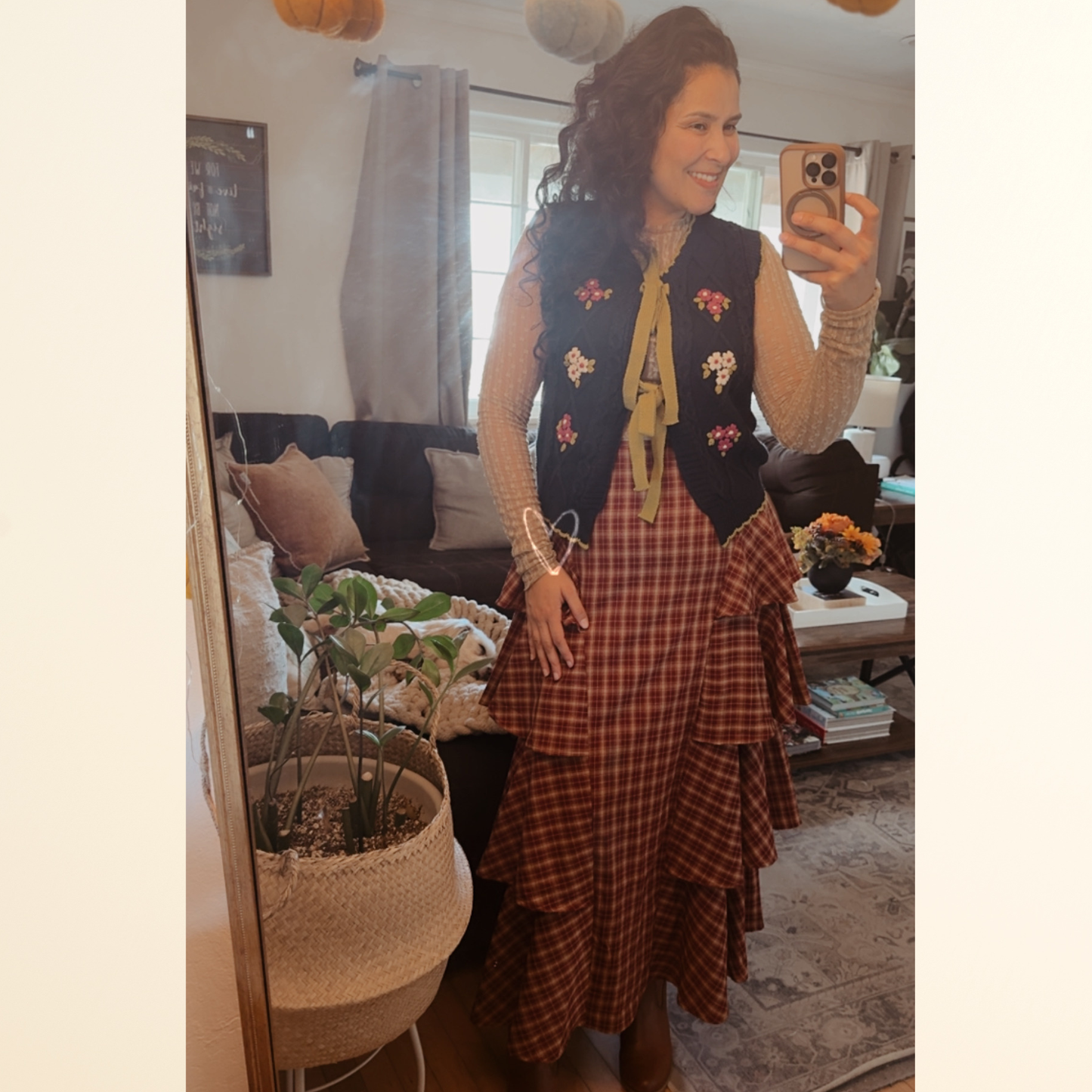 The Wildflower Bow Vest - Navy